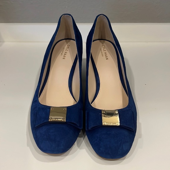 Womens Cole Haan Tali bow pump size 9